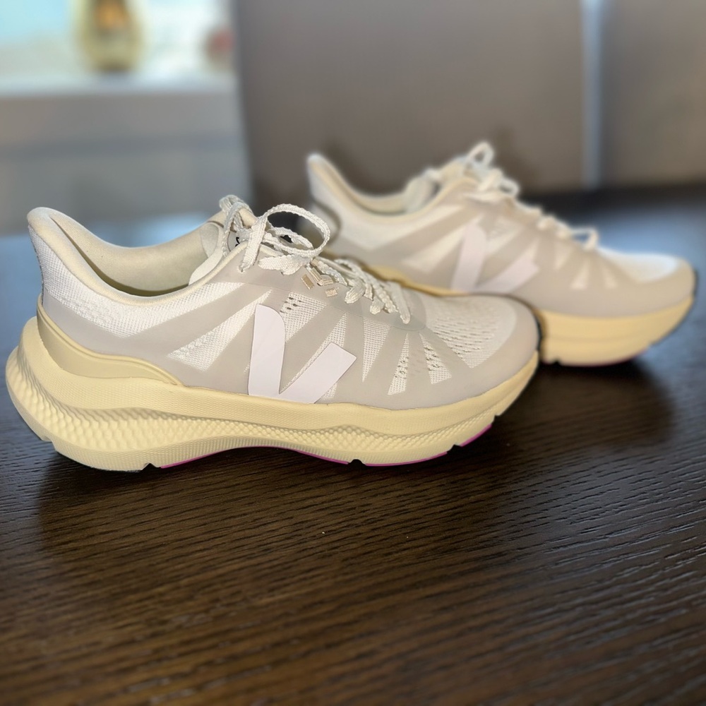 Veja CONDOR 3 ENGINEERED-MESH FULL
WHITE NWT